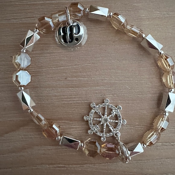 Bomb party Elegant Silver plated COMPASS Bracelet stack - Picture 3 of 8